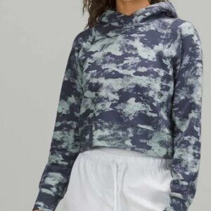 Lululemon 2022 Loungeful Cropped Hoodie Pullover Heritage Camo Blue sz 10